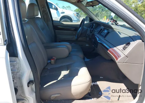 2004 Mercury Grand Marquis Gs из США, поврежденный, VIN 2MEFM74W94X602505